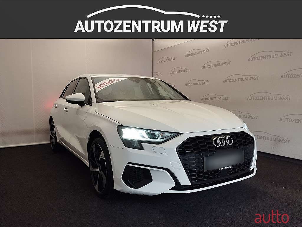 2021' Audi A3 photo #3