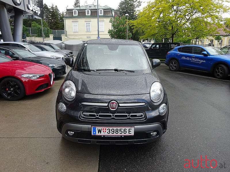 2021' Fiat 500L photo #2