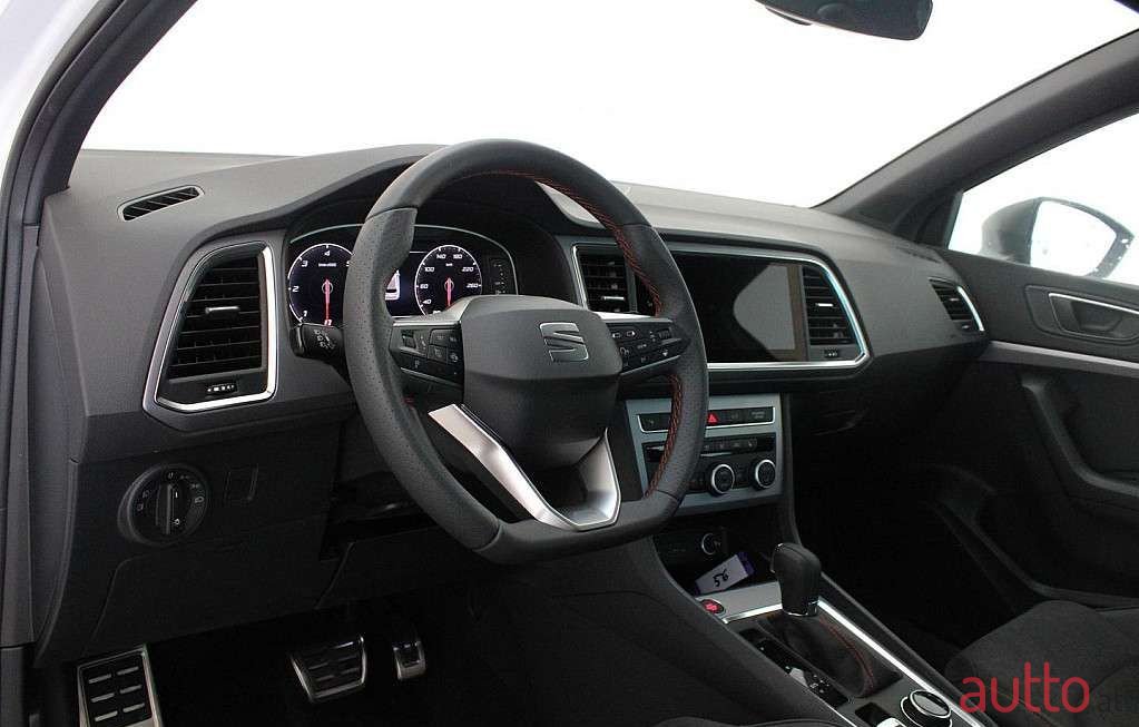 2023' SEAT Ateca photo #5