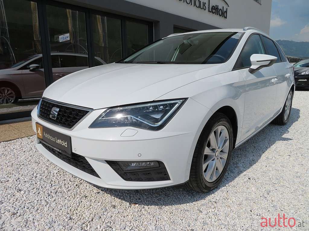 2019' SEAT Leon photo #1