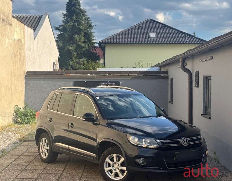 2013' Volkswagen Tiguan photo #1