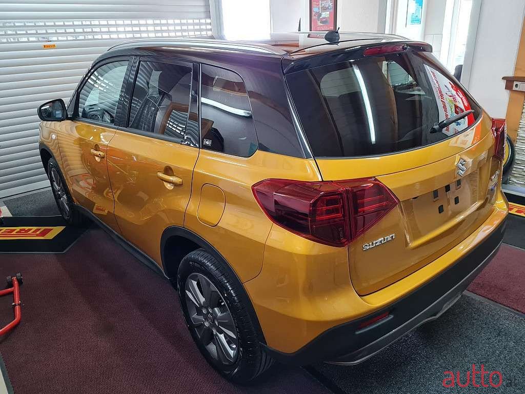2024' Suzuki Vitara photo #2