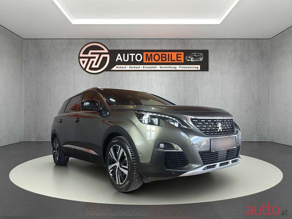 2018' Peugeot 5008 photo #3