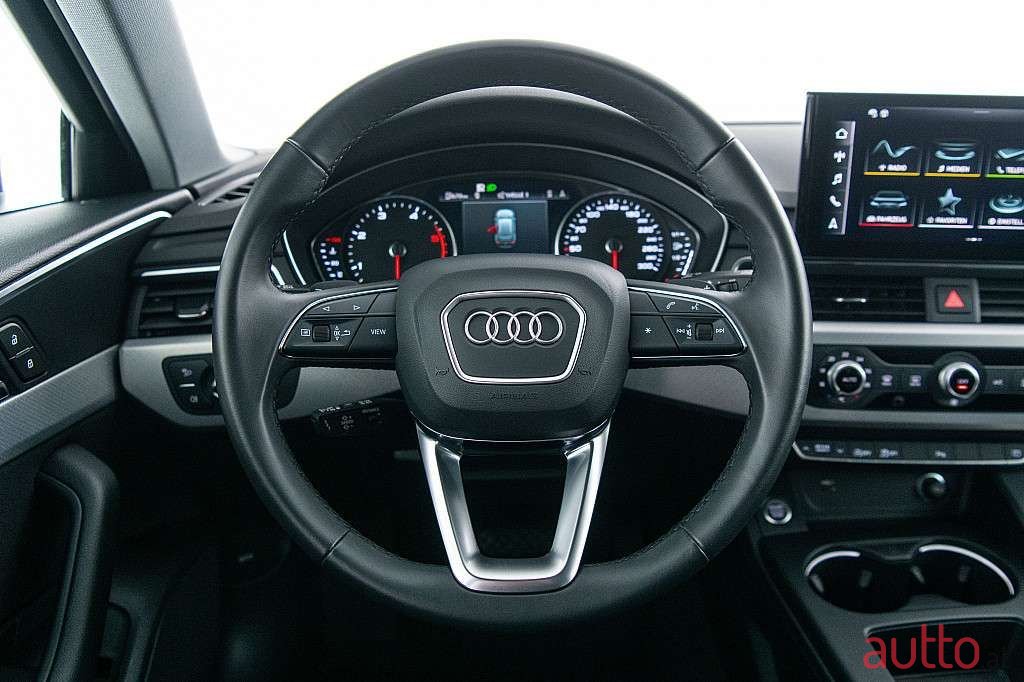 2022' Audi A4 photo #5