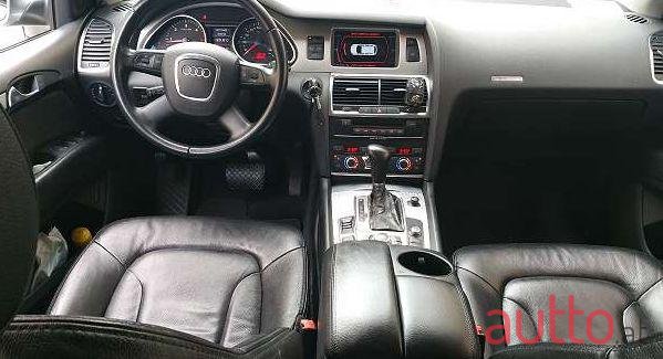 2008' Audi Q7 photo #1