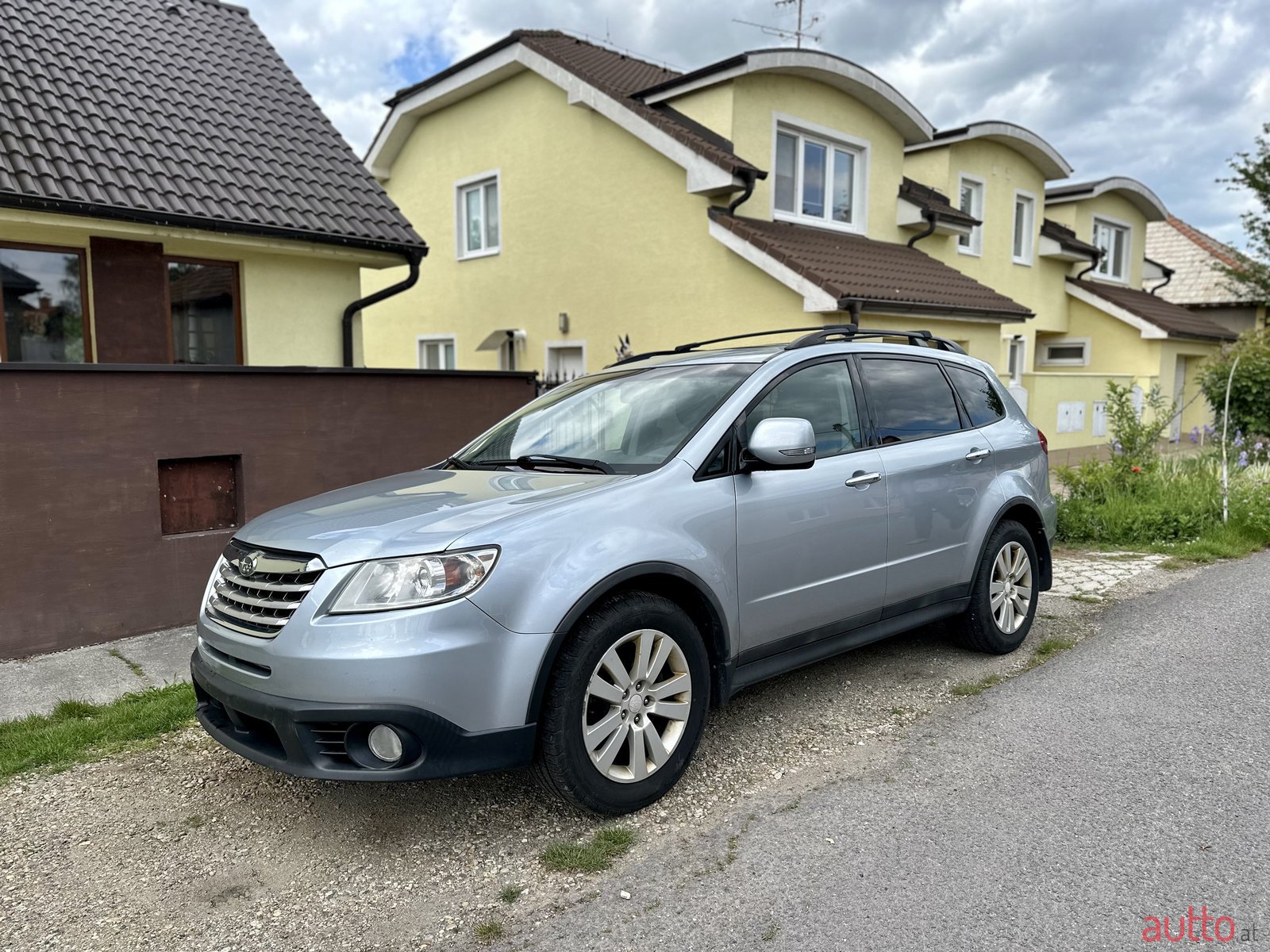 2013' Subaru Tribeca LIMITED 3.6 photo #2