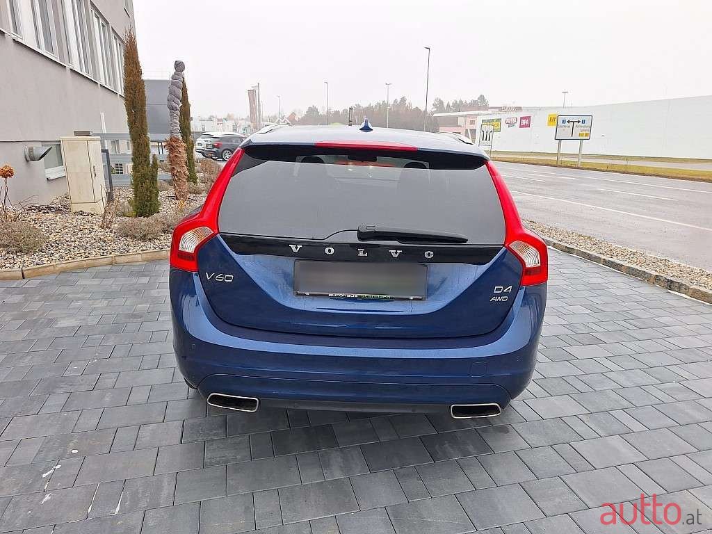 2015' Volvo V60 photo #6