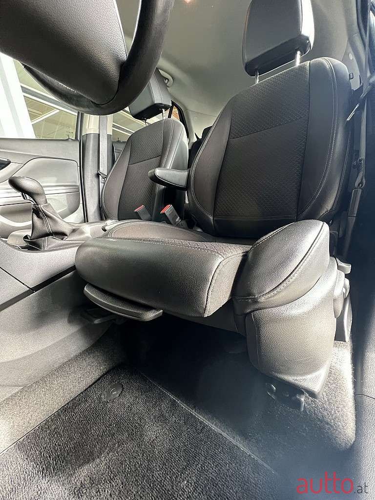 2019' Opel Mokka photo #5