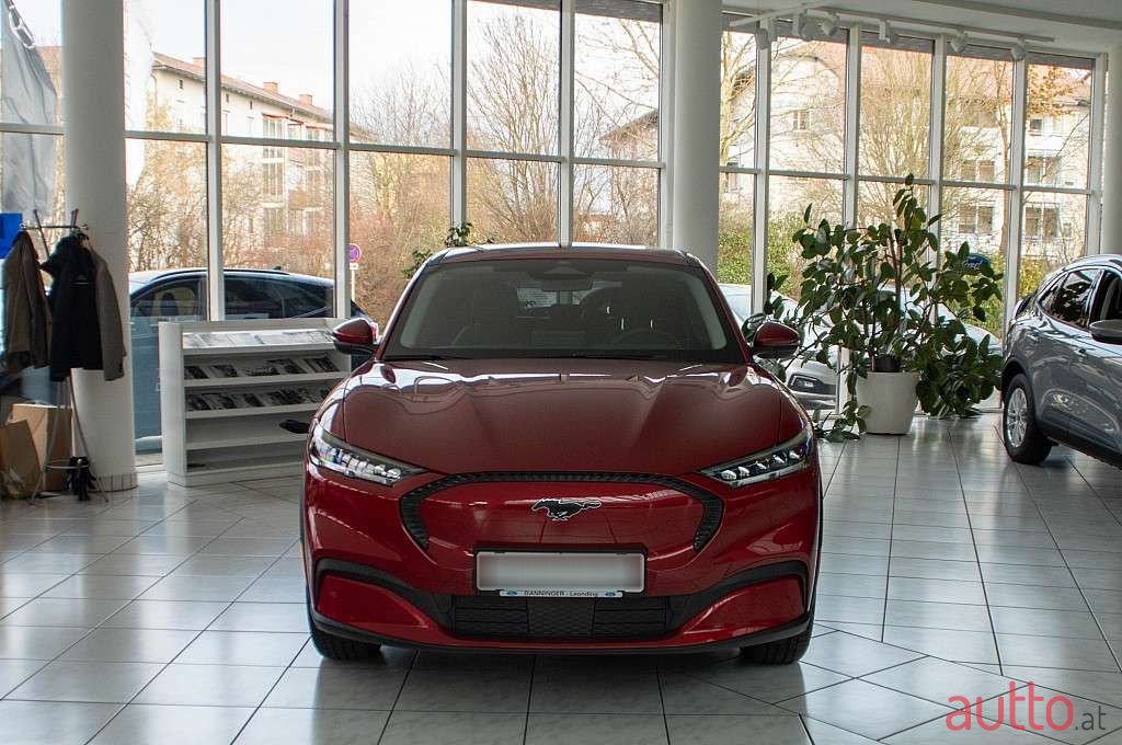 2022' Ford Mustang Mach-E photo #1