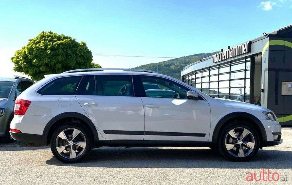 2015' Skoda Octavia photo #3