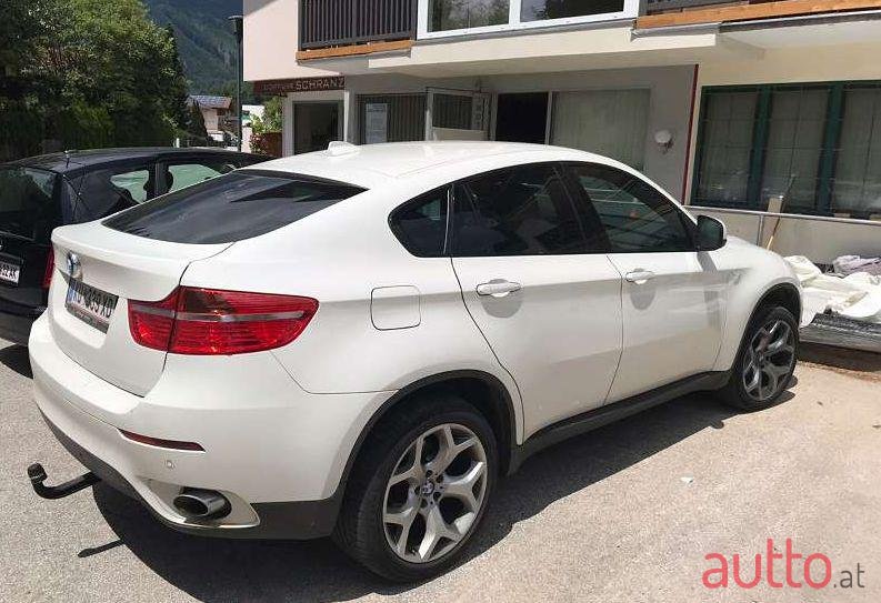 2011' BMW X6 photo #1