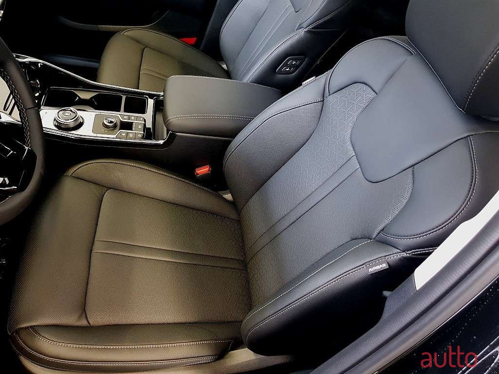 2022' Kia Sorento photo #4