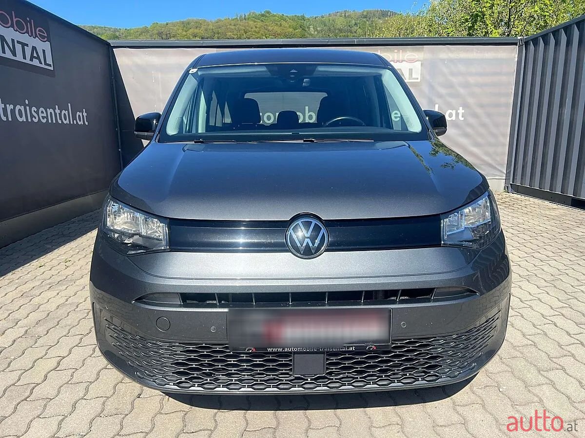 2021' Volkswagen Caddy photo #3