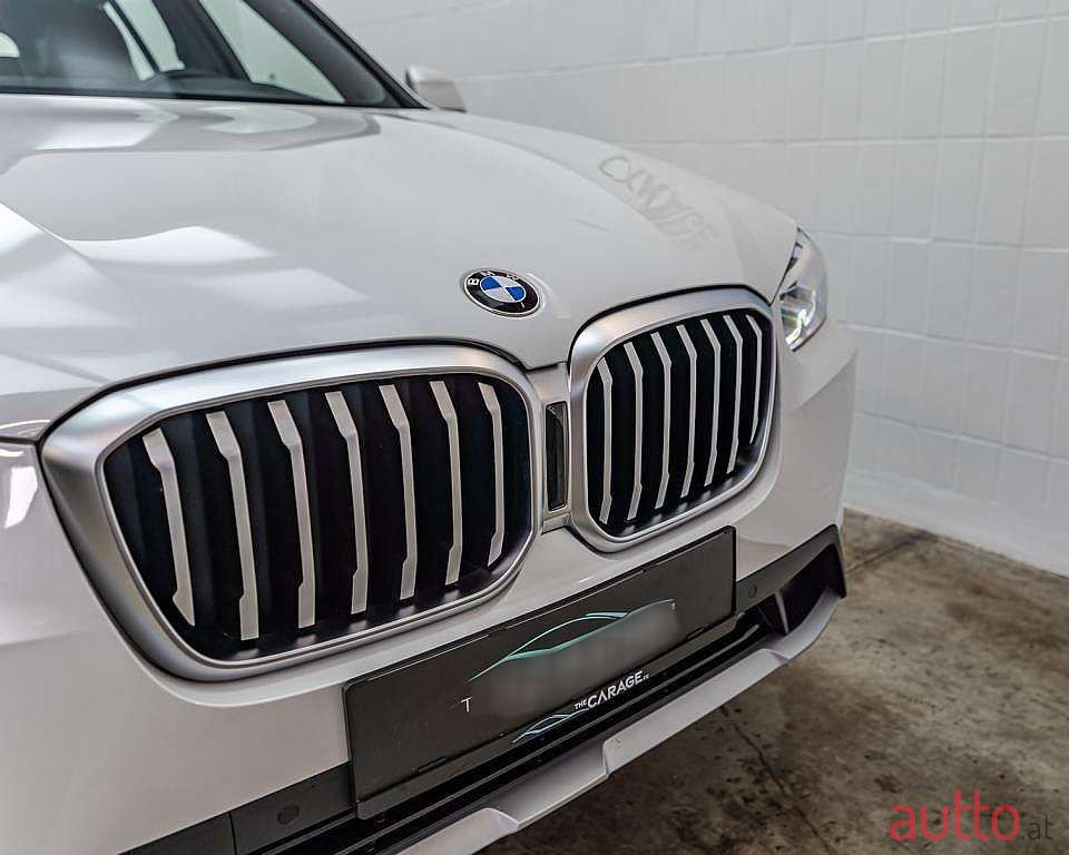 2023' BMW X3 photo #3
