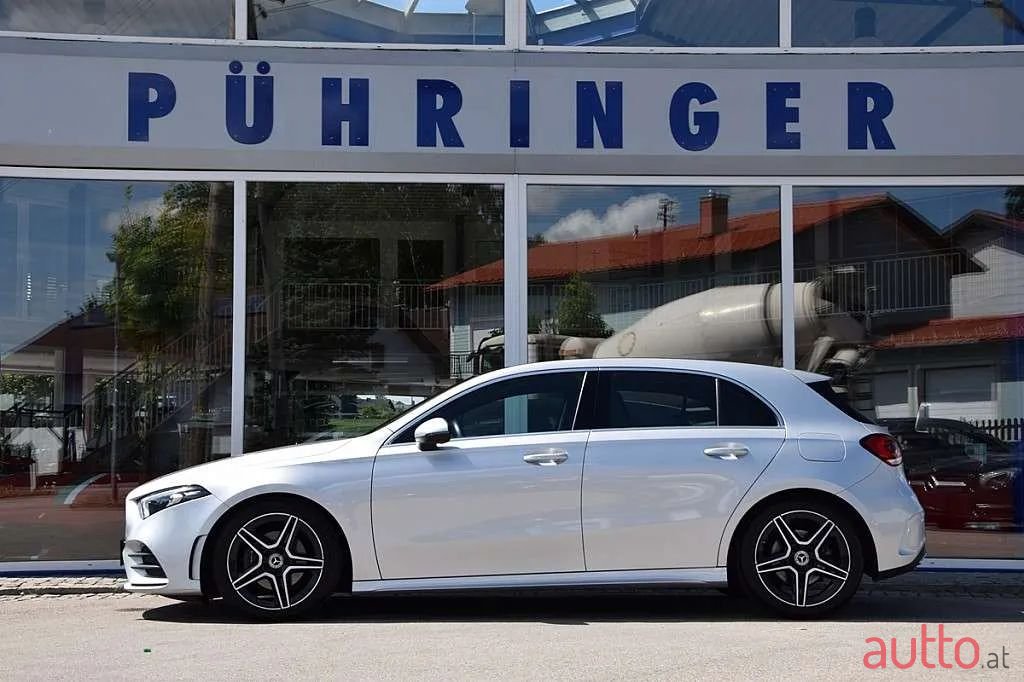 2018' Mercedes-Benz A-Klasse photo #1