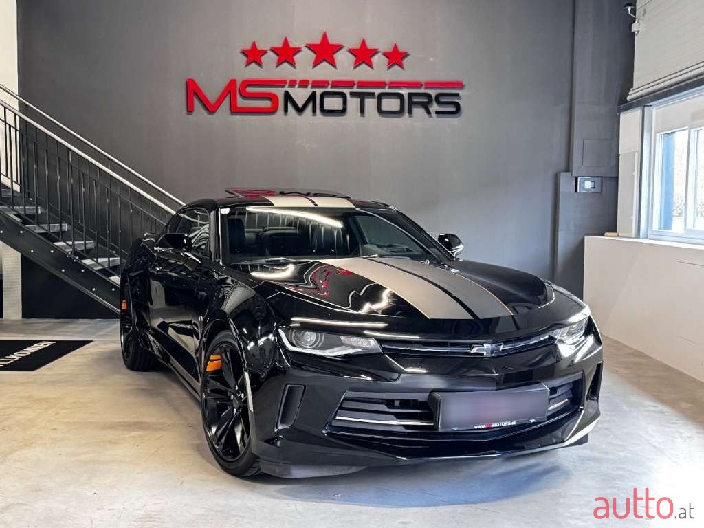 2018' Chevrolet Camaro photo #1