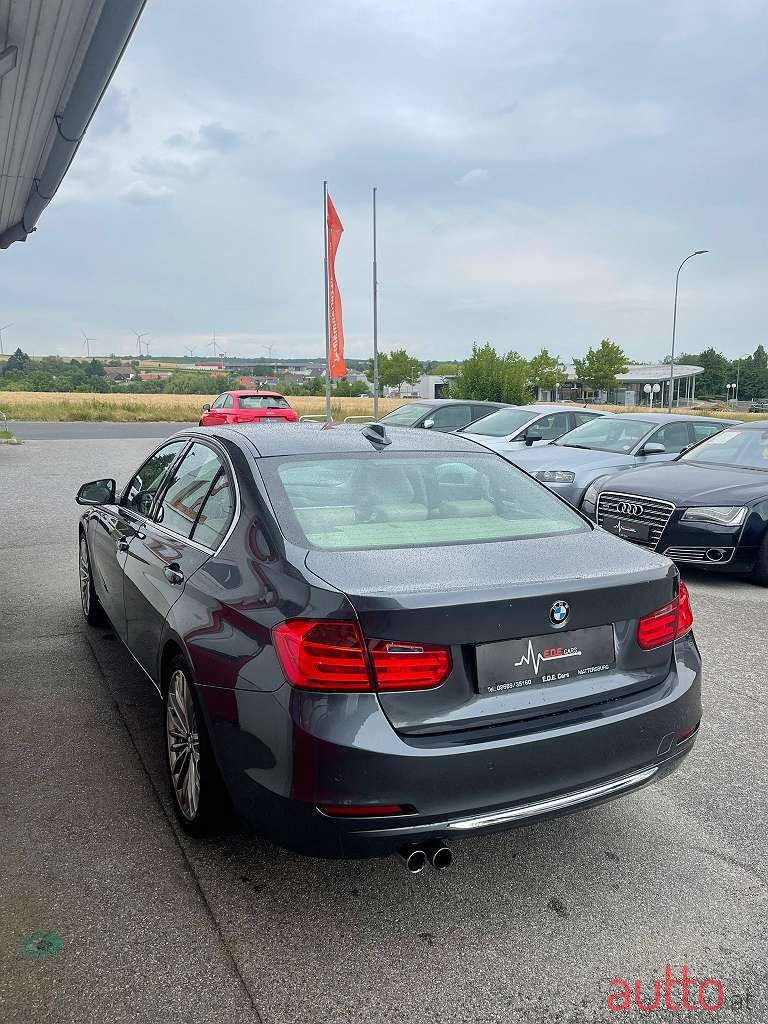 2012' BMW 3Er-Reihe photo #6