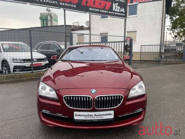 2011' BMW 6Er-Reihe photo #3