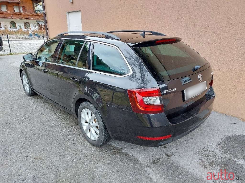 2018' Skoda Octavia photo #6