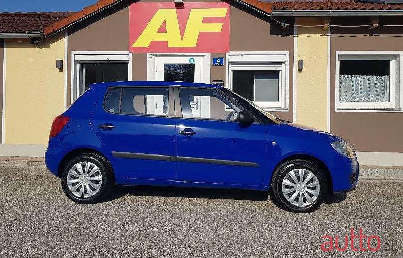 2007' Skoda Fabia photo #1