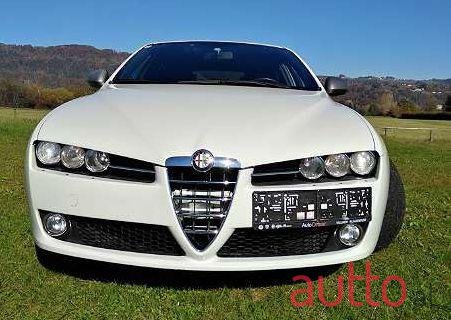 2010' Alfa Romeo 159 photo #4