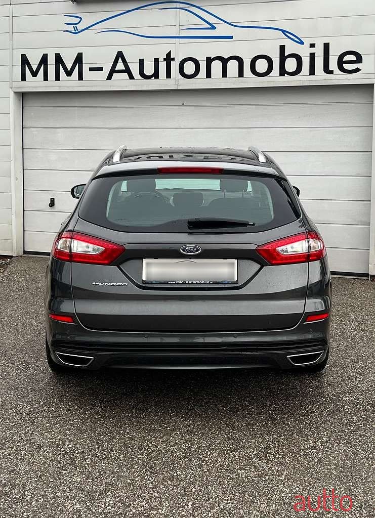 2015' Ford Mondeo photo #4