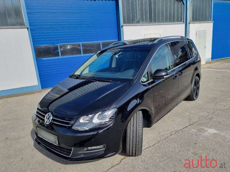 2020' Volkswagen Sharan photo #1