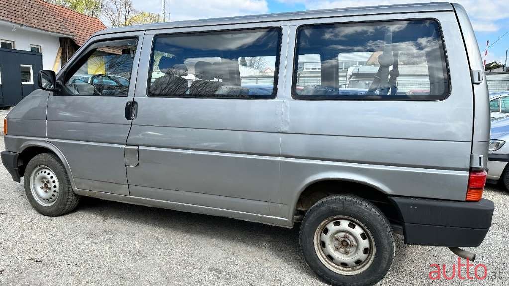 1994' Volkswagen T4 photo #4
