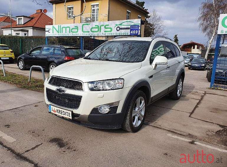 2011' Chevrolet Captiva photo #1
