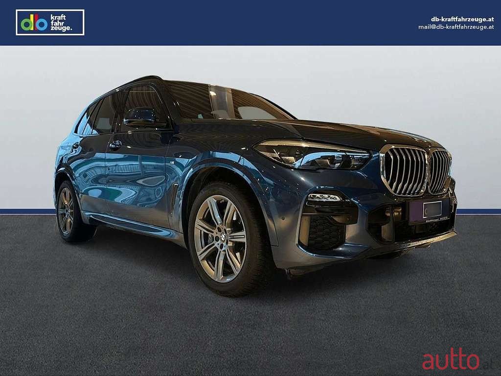 2019' BMW X5 photo #2