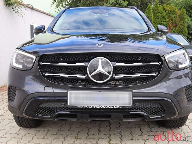 2020' Mercedes-Benz Glc-Klasse photo #4