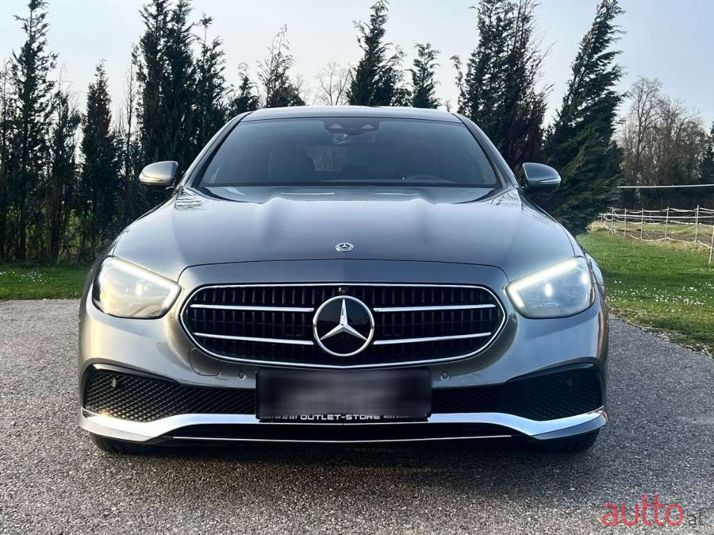 2021' Mercedes-Benz E-Klasse photo #2