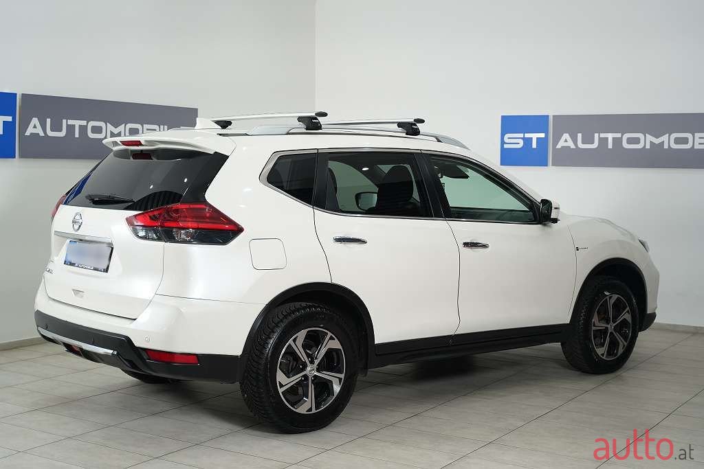 2017' Nissan X-Trail photo #3