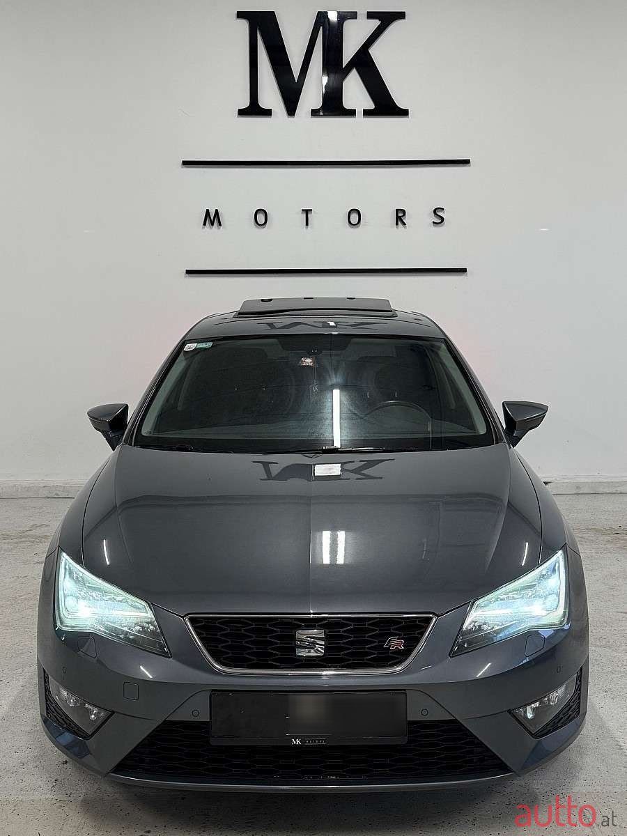 2014' SEAT Leon photo #2