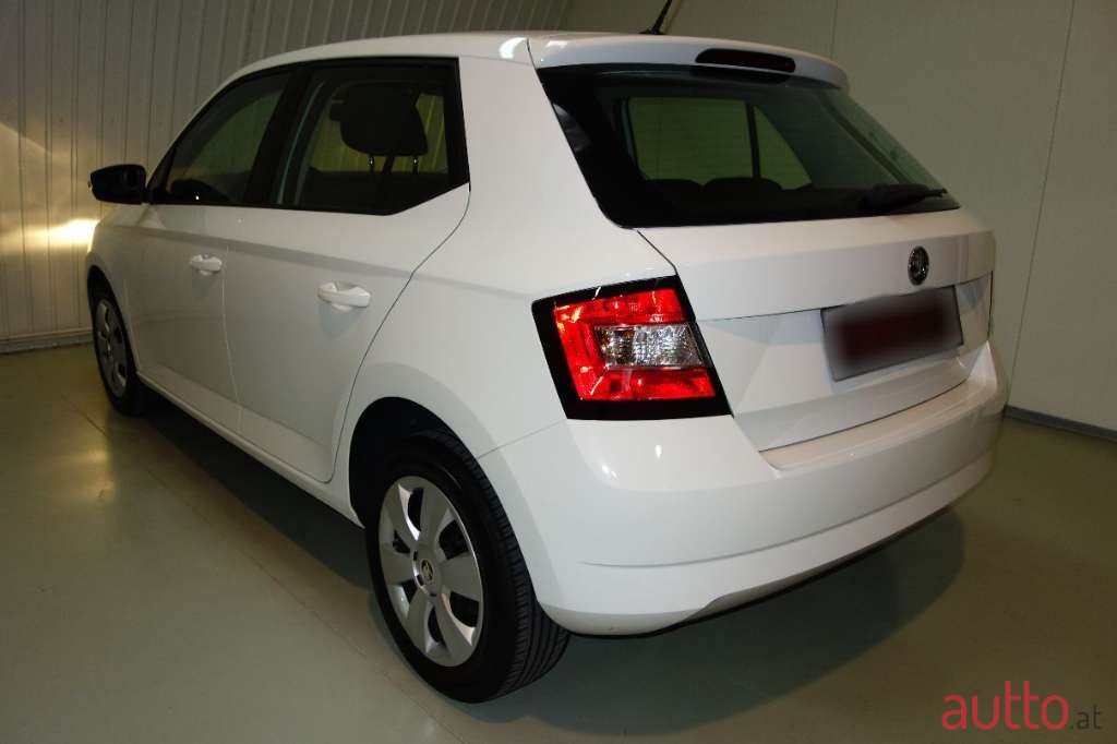 2018' Skoda Fabia photo #6