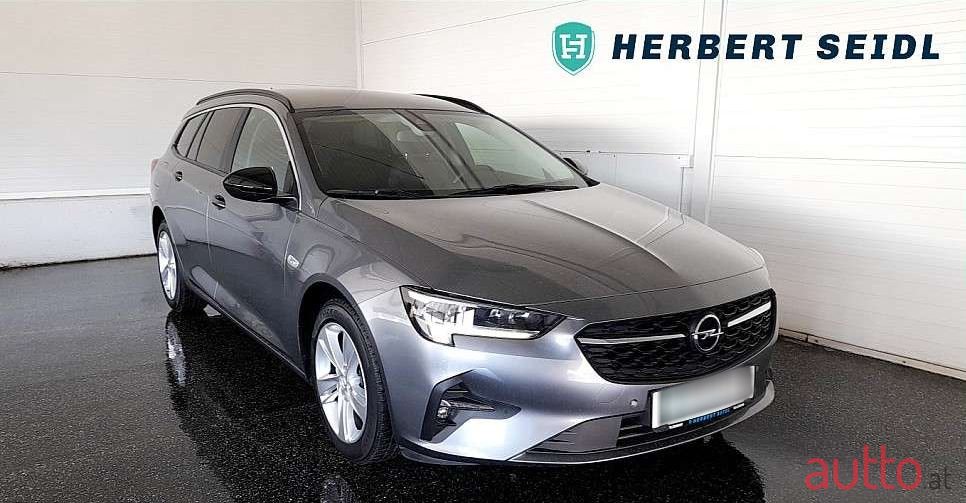 2020' Opel Insignia photo #4