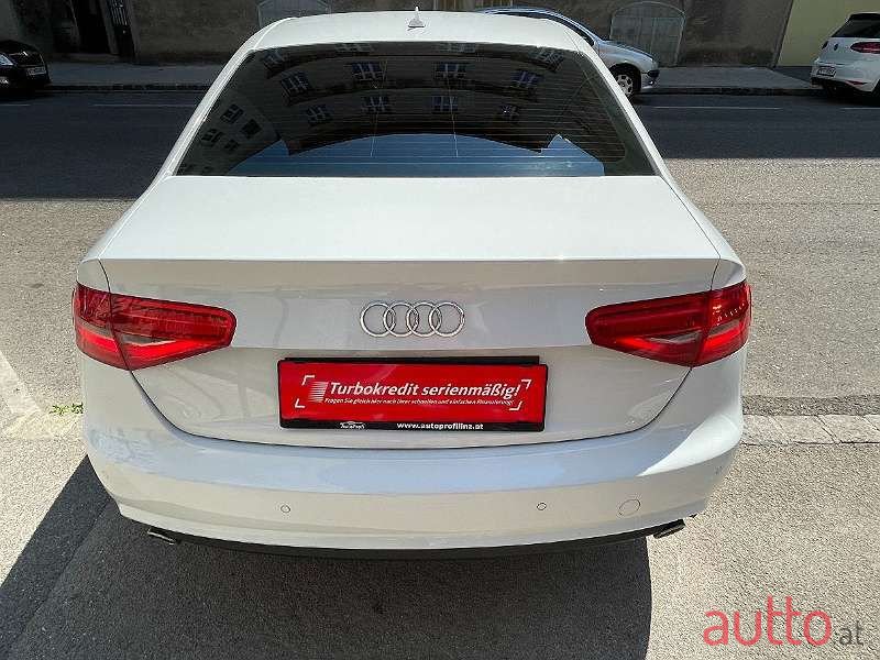 2012' Audi A4 photo #5