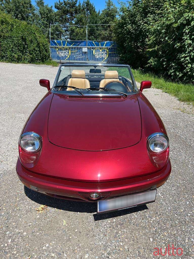 1990' Alfa Romeo Spider photo #4