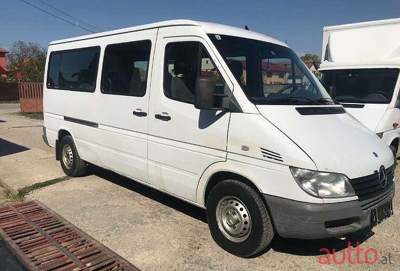 2002' Mercedes-Benz Sprinter photo #3