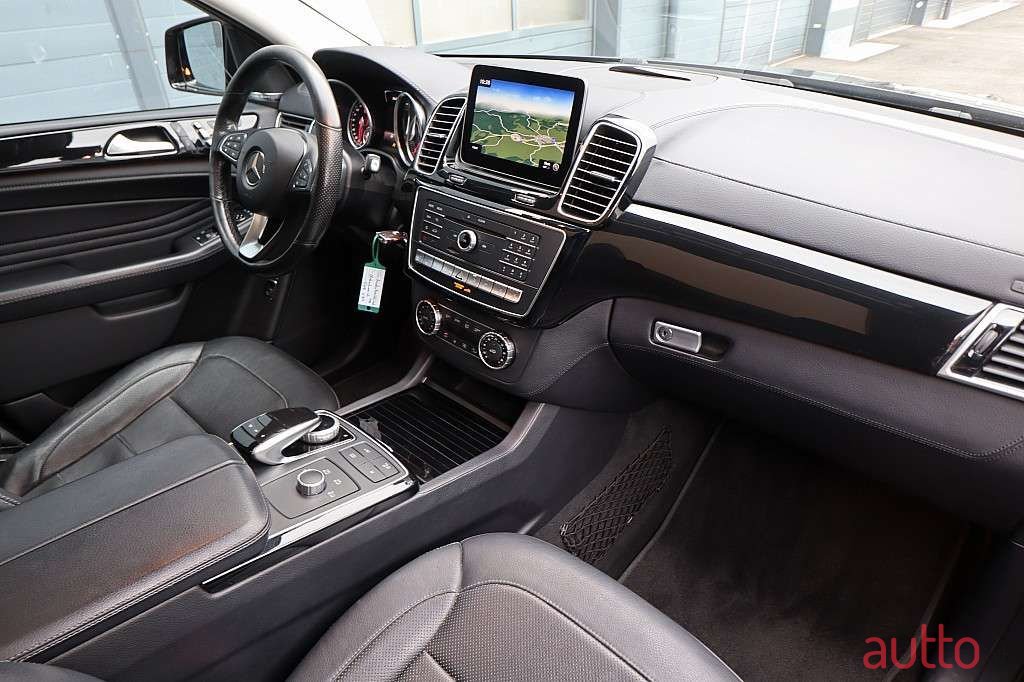 2018' Mercedes-Benz Gle-Klasse photo #4