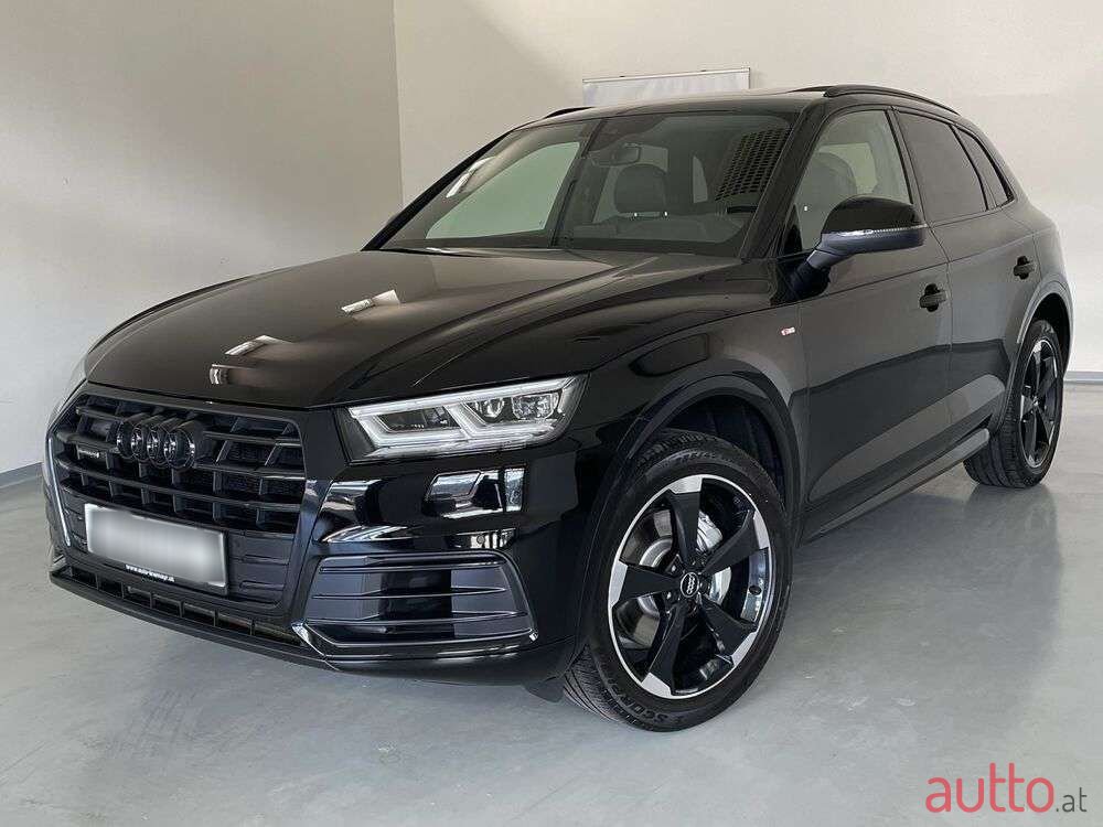 2019' Audi Q5 photo #1