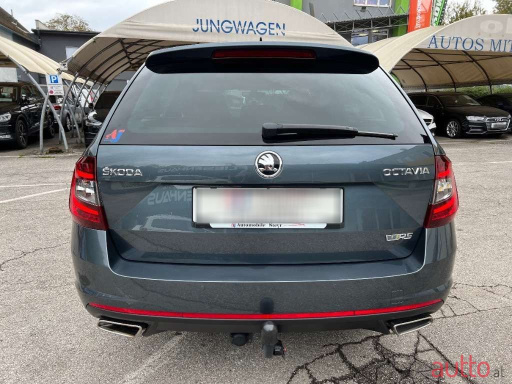 2018' Skoda Octavia photo #6