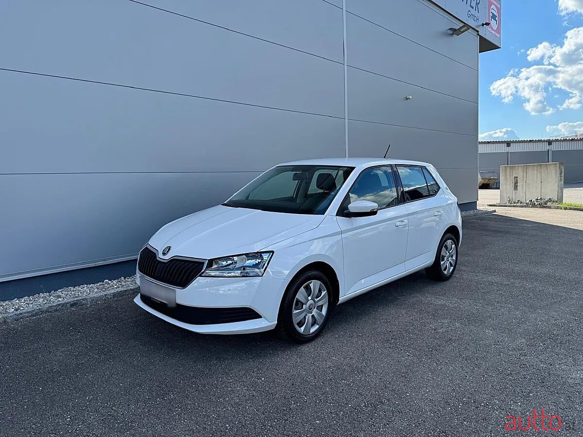 2020' Skoda Fabia photo #4