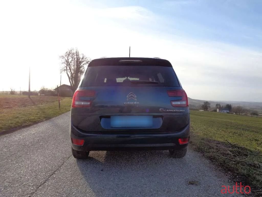 2022' Citroen Grand C4 SpaceTourer photo #3