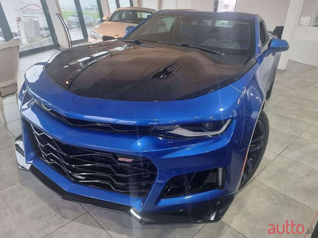 2016' Chevrolet Camaro photo #1