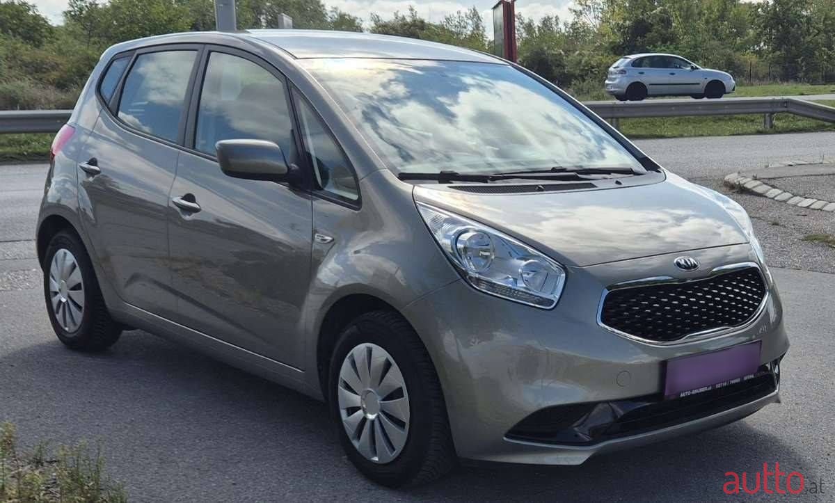 2017' Kia Venga photo #5