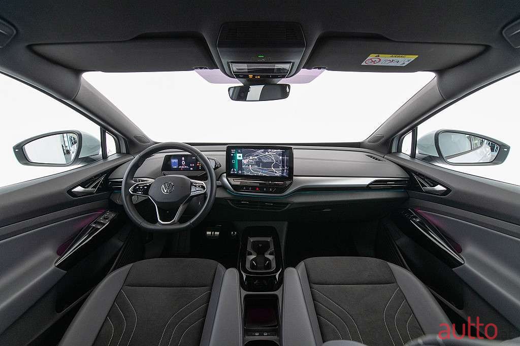 2022' Volkswagen ID.5 photo #5