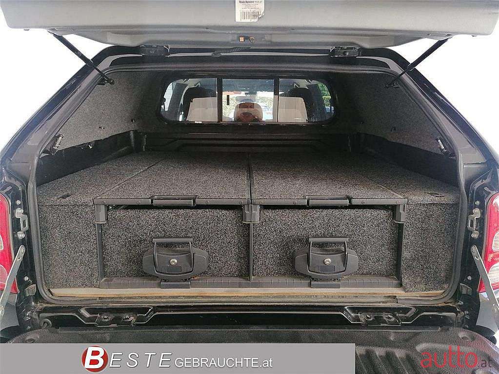 2016' Mitsubishi L200 photo #5