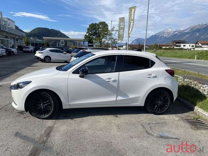 2022' Mazda Mazda2 photo #3