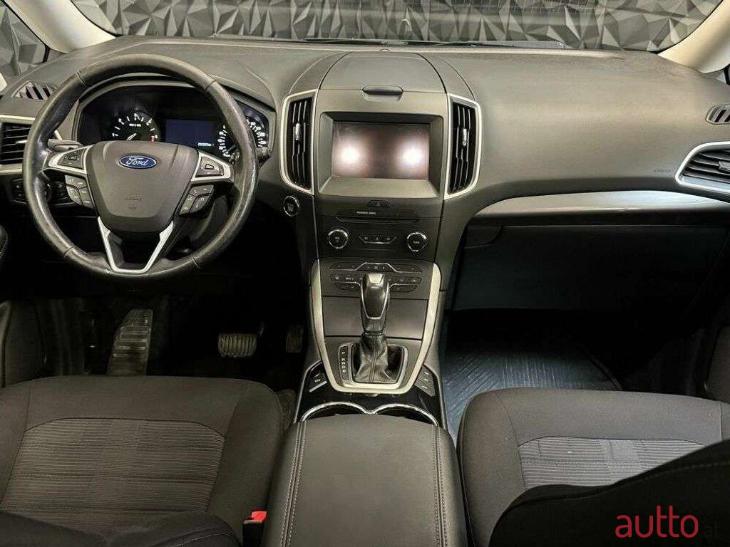 2018' Ford Galaxy photo #6